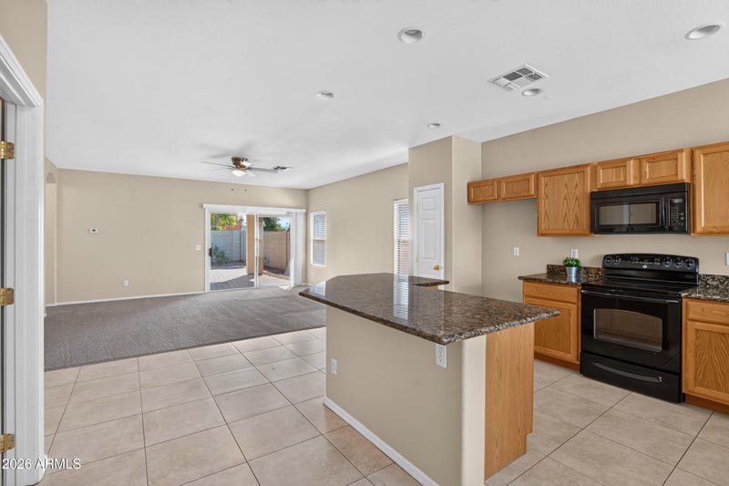 14207 W Columbus Ave, Goodyear, AZ 85395