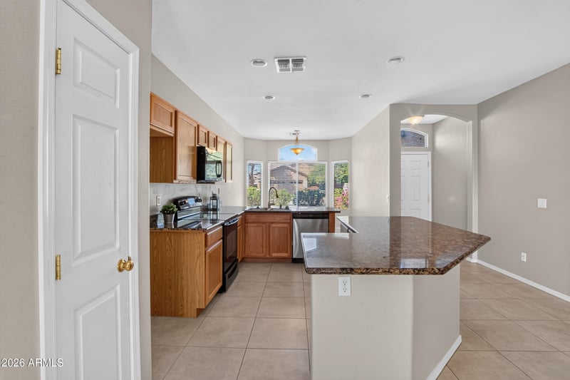 14207 W Columbus Ave, Goodyear, AZ 85395