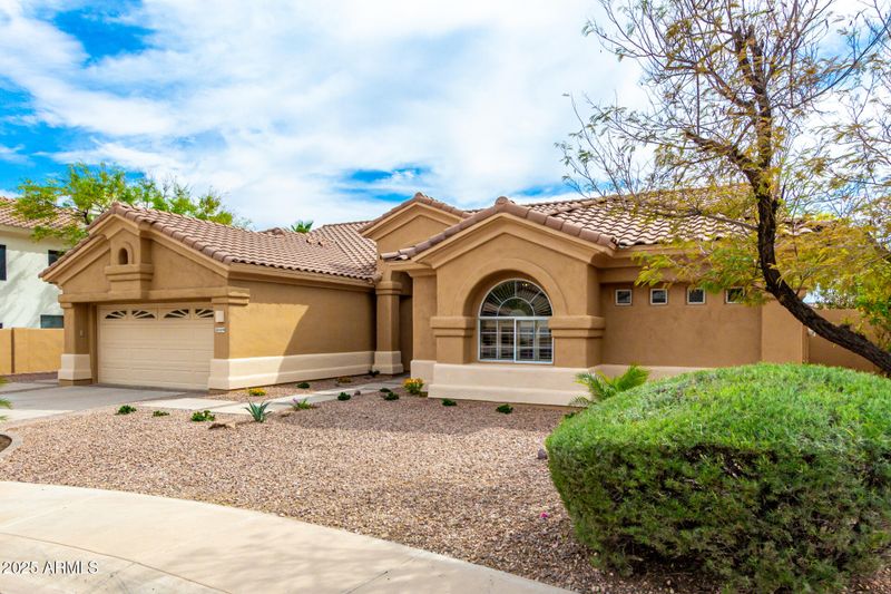 14208 S 14th St, Phoenix, AZ 85048