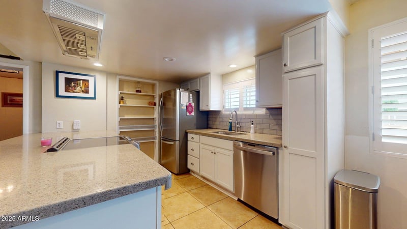 1421 6th Pl, Mesa, AZ 85201