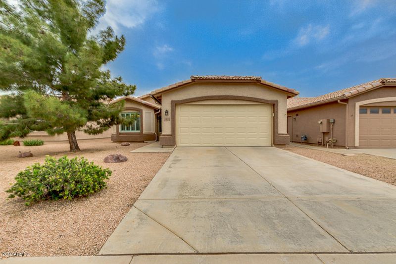 1421 E La Costa Dr, Chandler, AZ 85249