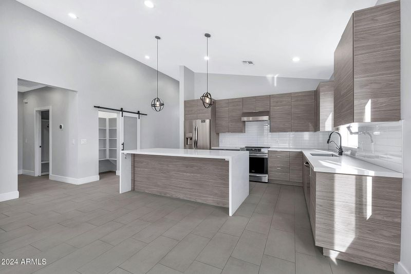 1421 E Weldon Ave, Phoenix, AZ 85014
