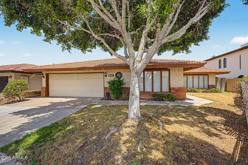 1421 E Whalers Way, Tempe, AZ 85283