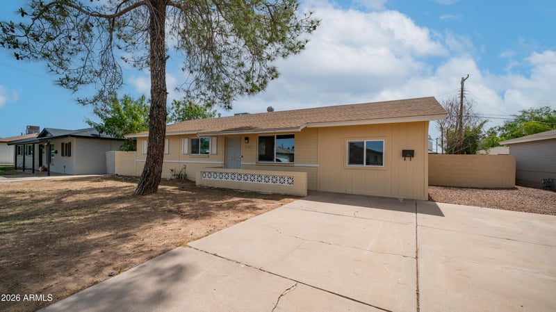 1421 W 7th St, Tempe, AZ 85281