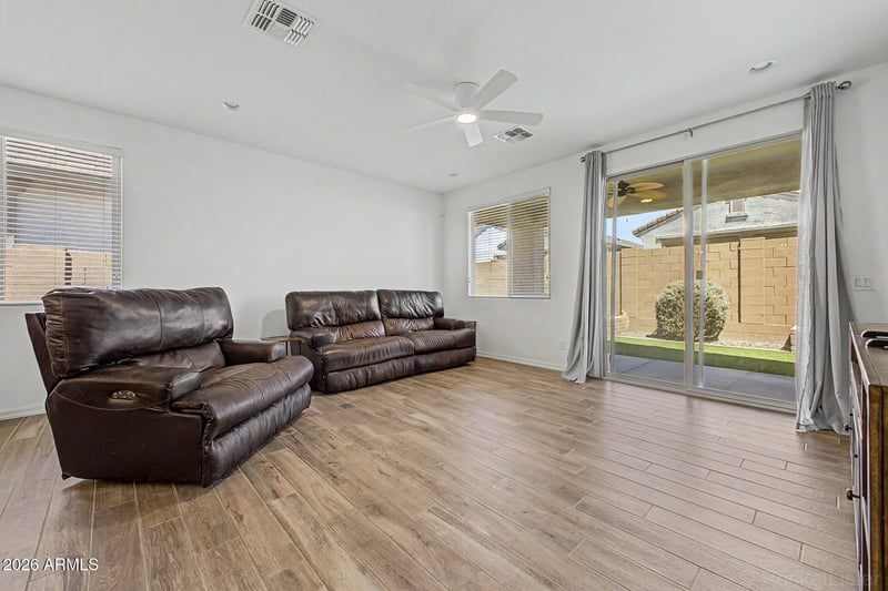14210 El Cortez Pl, Surprise, AZ 85387