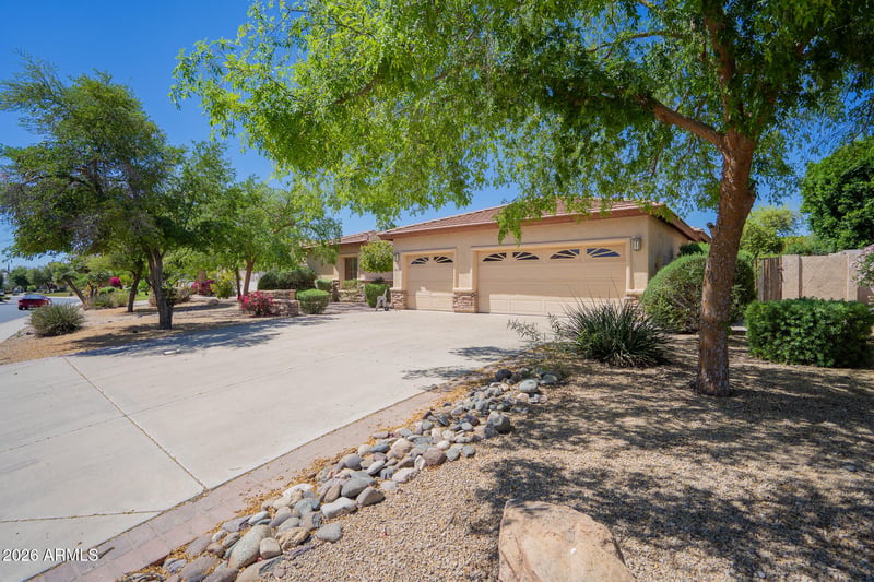 14210 Greentree Dr, Litchfield Park, AZ 85340