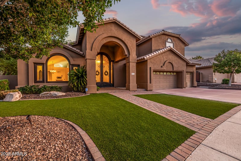 14213 32nd Pl, Phoenix, AZ 85044