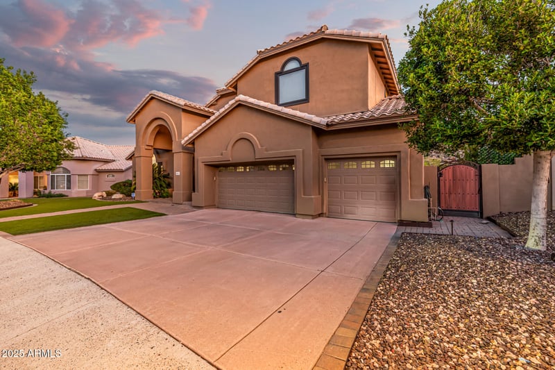 14213 32nd Pl, Phoenix, AZ 85044