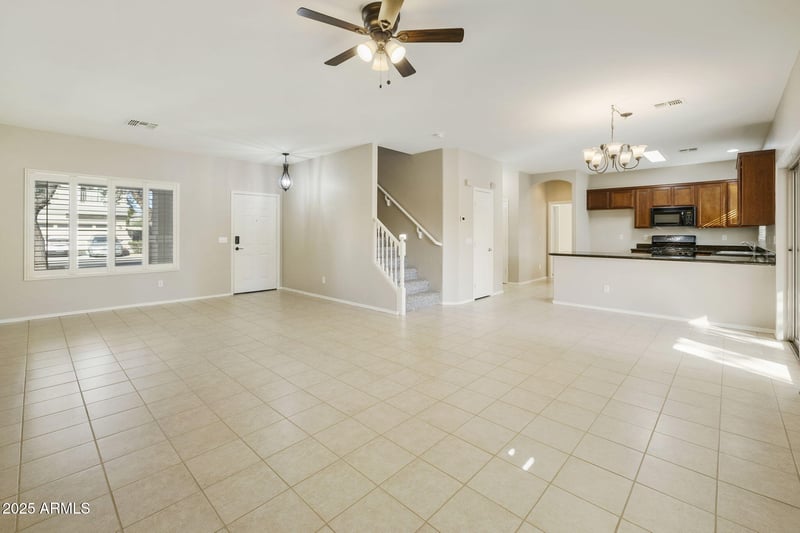 14213 Gelding Dr, Surprise, AZ 85379