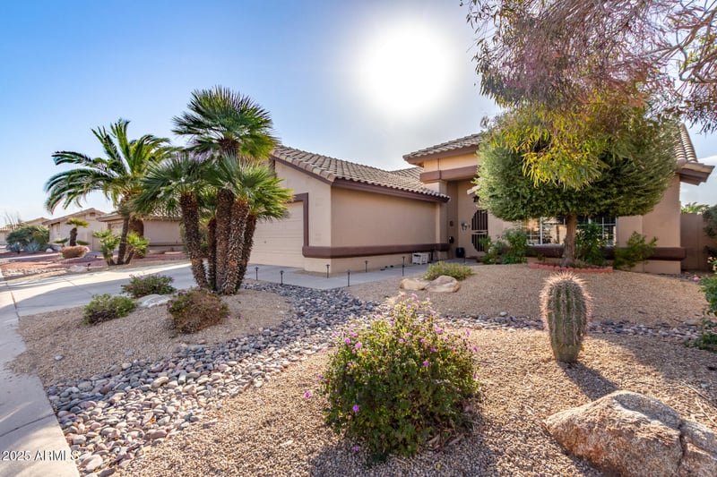 14215 Mountain Laurel Trl, Surprise, AZ 85374