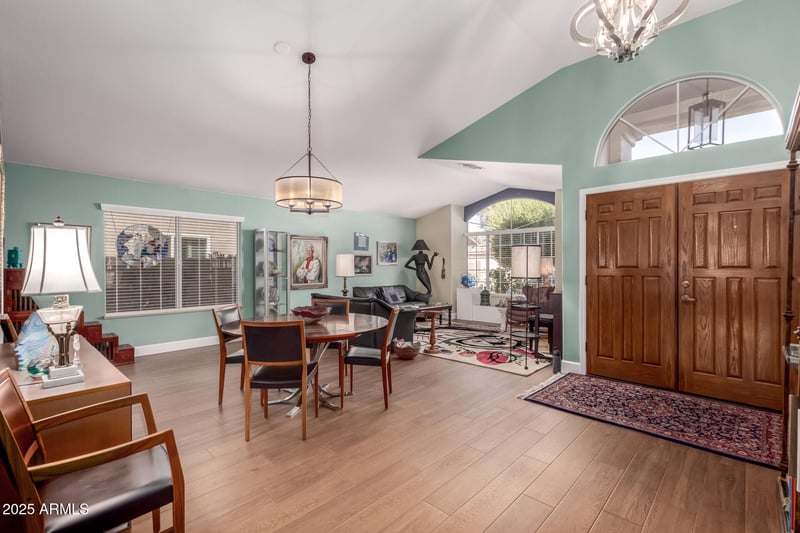 14215 Mountain Laurel Trl, Surprise, AZ 85374