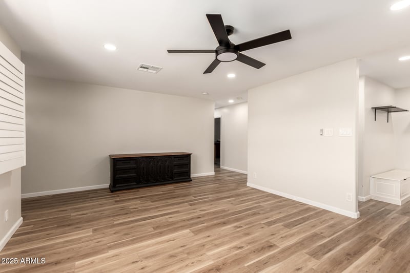 14218 Canterbury Dr, Phoenix, AZ 85023