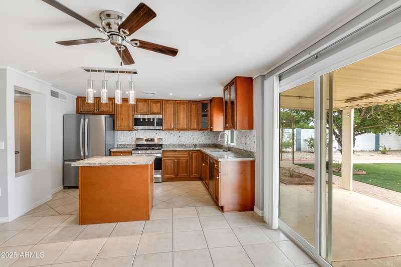 14219 39th Way, Phoenix, AZ 85032