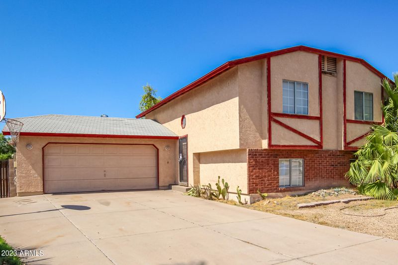 1422 E Fremont Rd, Phoenix, AZ 85042