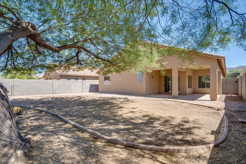 1422 E Gary Way, Phoenix, AZ 85042