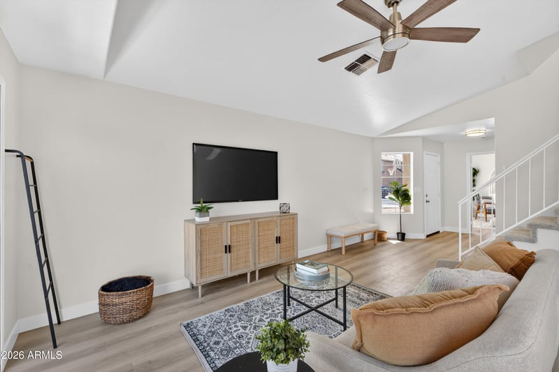 1422 Mineral Rd, Gilbert, AZ 85234