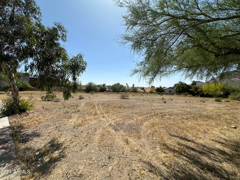 14220 Cave Creek Rd, Phoenix, AZ 85022