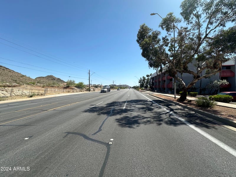 14220 Cave Creek Rd, Phoenix, AZ 85022