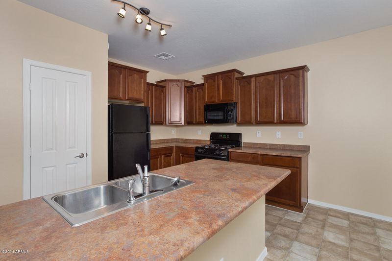14220 W Crocus Dr, Surprise, AZ 85379
