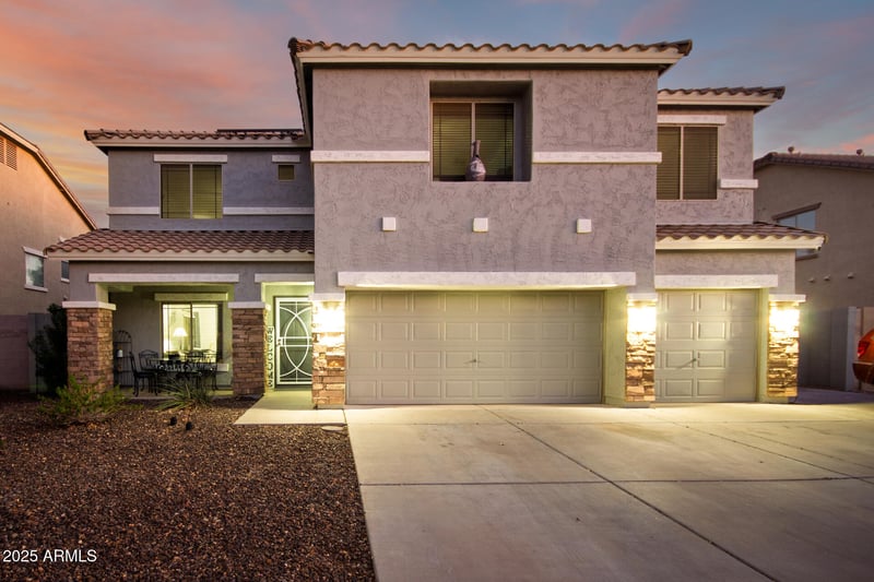 14221 Mauna Loa Ln, Surprise, AZ 85379