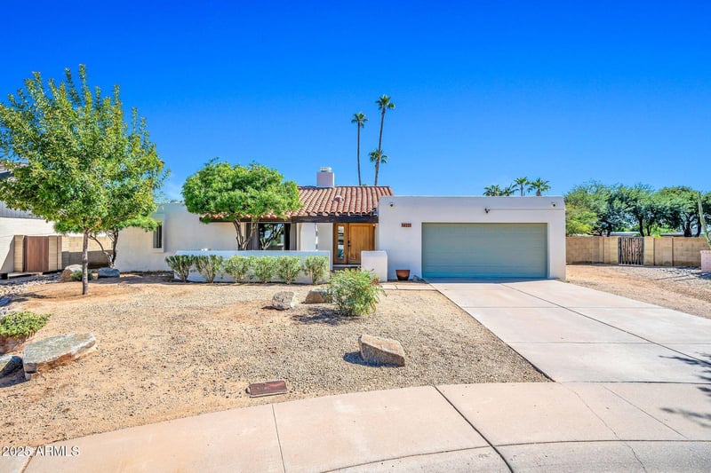 14223 43rd Way, Phoenix, AZ 85032