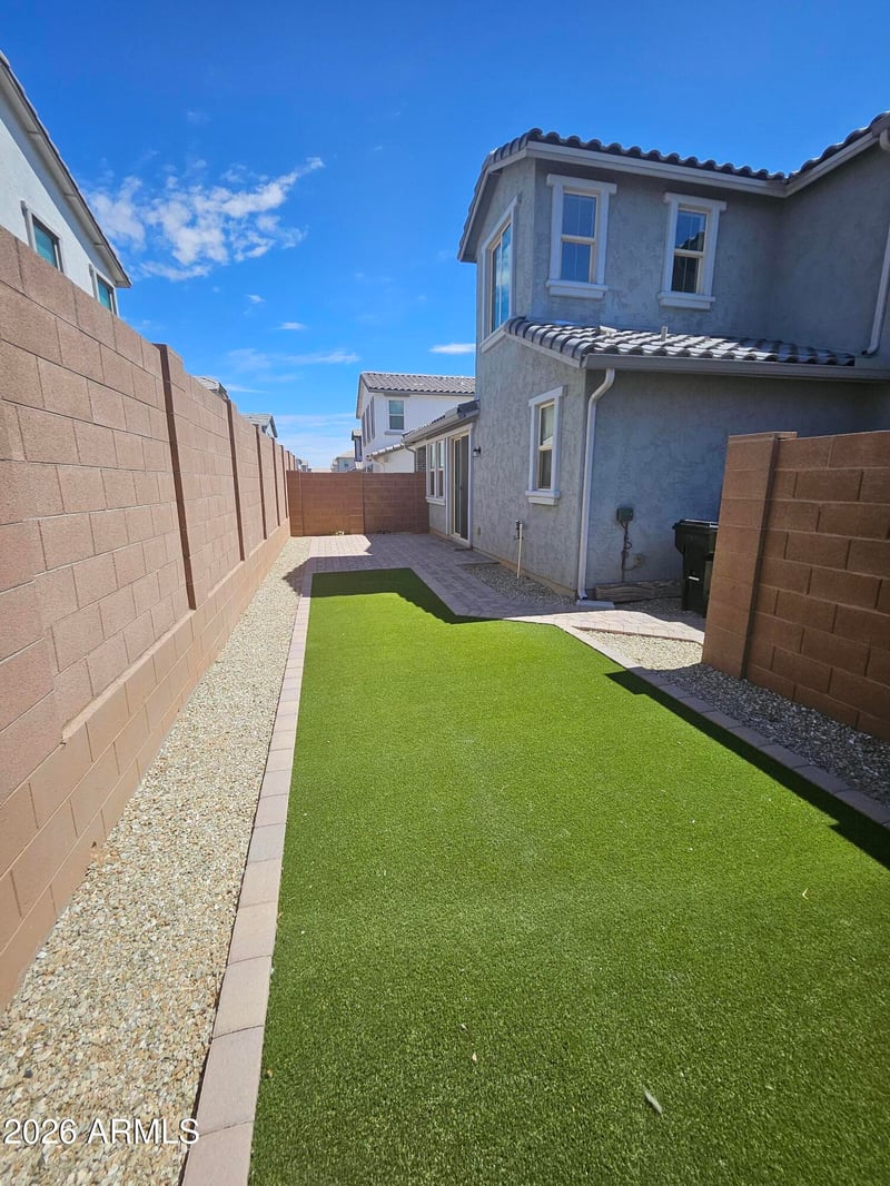 14224 W Hackamore Dr, Surprise, AZ 85387