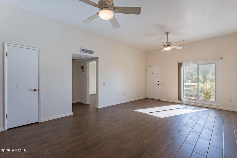 14226 Newcastle Dr, Sun City, AZ 85351