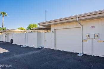 14226 Newcastle Dr, Sun City, AZ 85351
