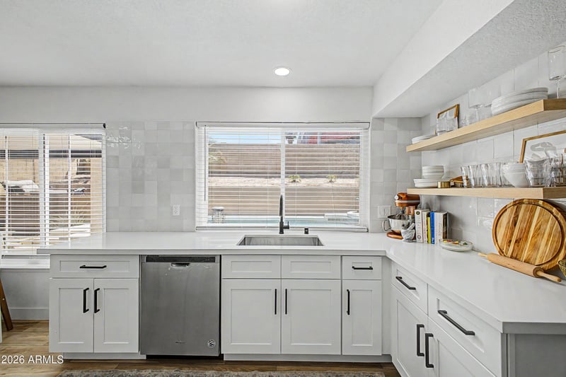 14227 22nd St, Phoenix, AZ 85022
