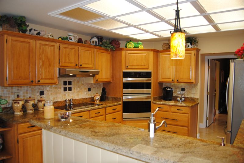 14227 W Antelope Dr, Sun City West, AZ 85375