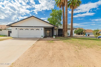 14228 39th Dr, Phoenix, AZ 85053