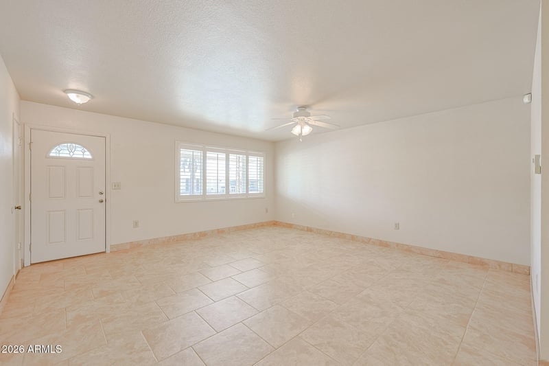 14228 Mcphee Dr, Sun City, AZ 85351