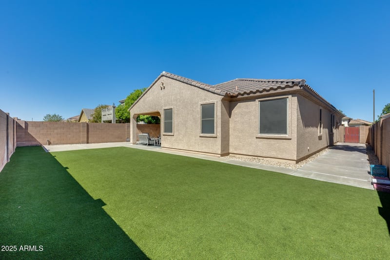 14229 Calavar Rd, Surprise, AZ 85379