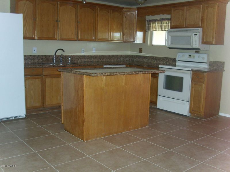 14229 N 39th Way, Phoenix, AZ 85032