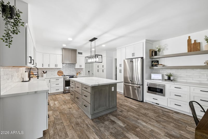 1423 E 3rd St, Mesa, AZ 85203