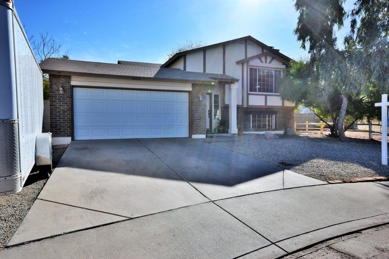 1423 E Fremont Rd, Phoenix, AZ 85042