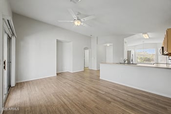 1423 E Indian Wells Dr, Chandler, AZ 85249