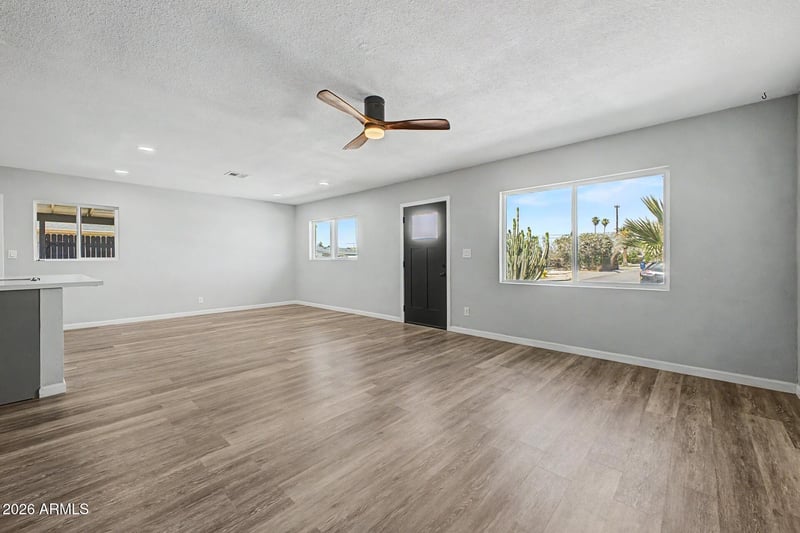 1423 6th St, Tempe, AZ 85281