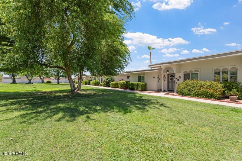 14234 Newcastle Dr, Sun City, AZ 85351