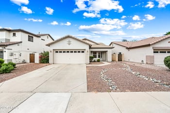14236 Columbus Ave, Goodyear, AZ 85395