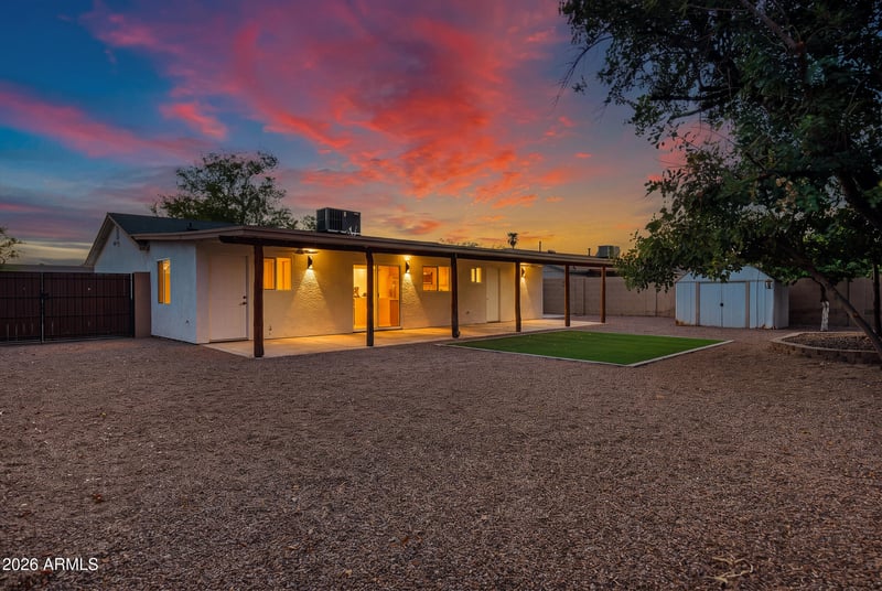 14237 N 38th Pl, Phoenix, AZ 85032