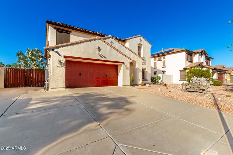 14238 Aster Dr, Surprise, AZ 85379