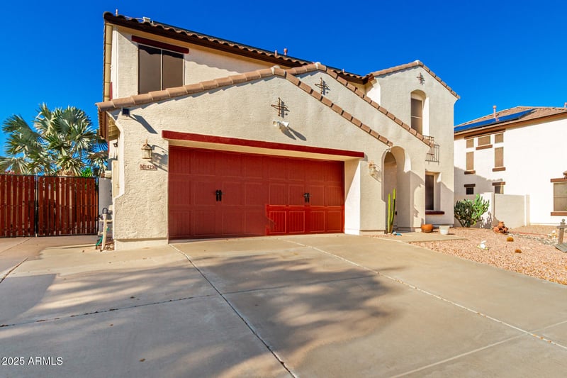 14238 Aster Dr, Surprise, AZ 85379
