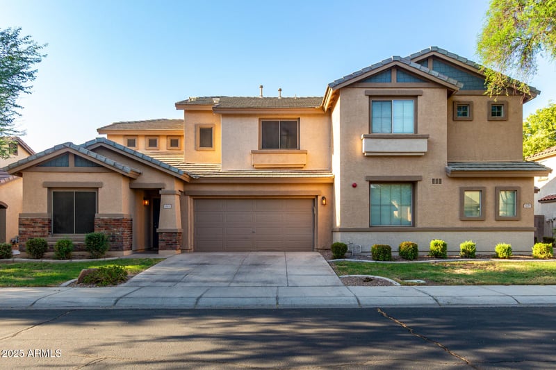 1424 Elgin St, Gilbert, AZ 85295