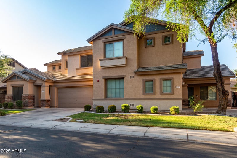 1424 Elgin St, Gilbert, AZ 85295