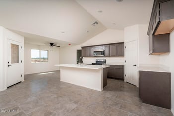1424 334th Ave, Tonopah, AZ 85354