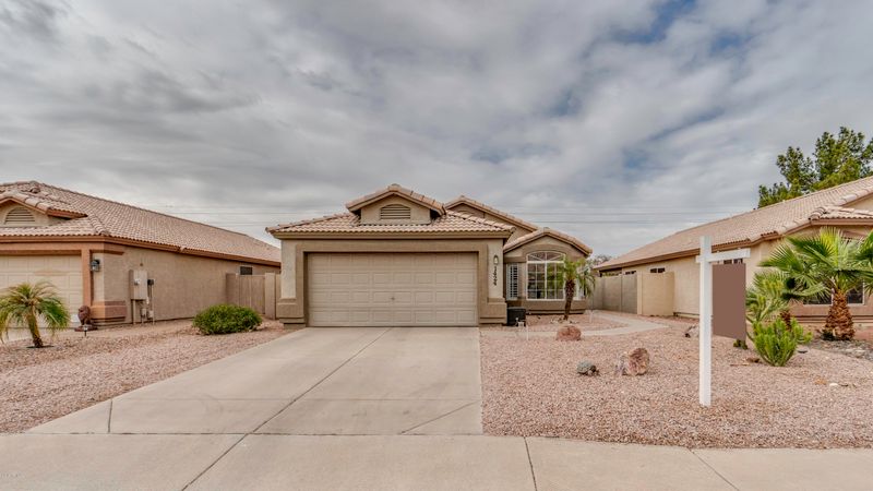 1424 S Harrington St, Gilbert, AZ 85233