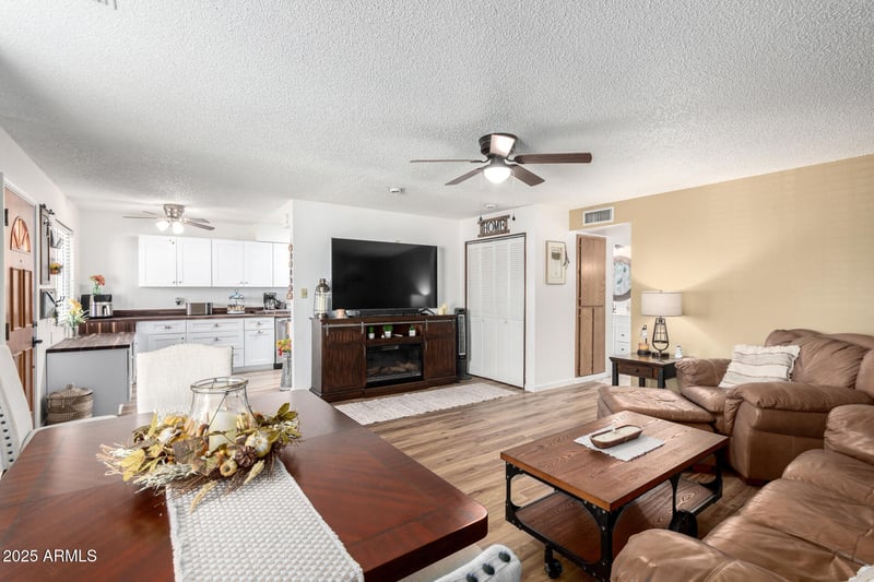 1424 Scovel St, Tempe, AZ 85288