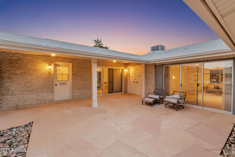 14240 Crimson Dr, Sun City, AZ 85351