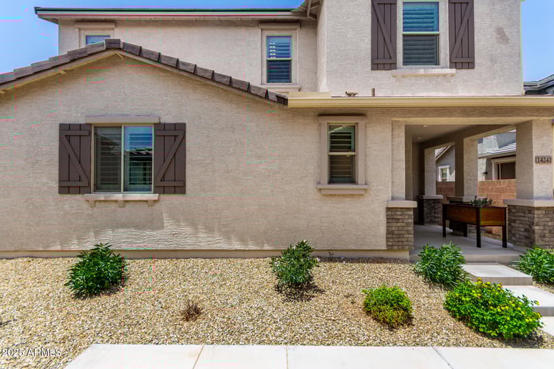 14241 Bronco Trl, Surprise, AZ 85387